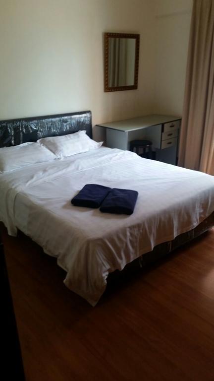 T & H Vacation Condo @Marina Court Кота-Кинабалу Номер фото
